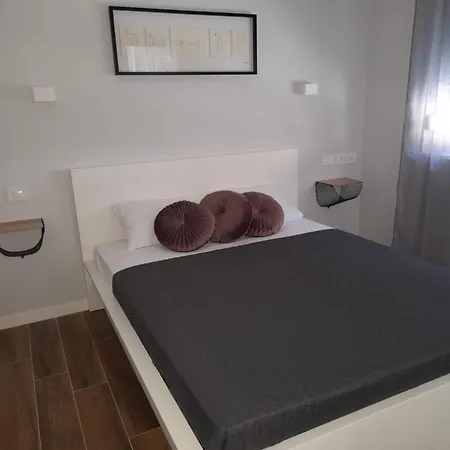 B & R Summer Breeze Apartmán