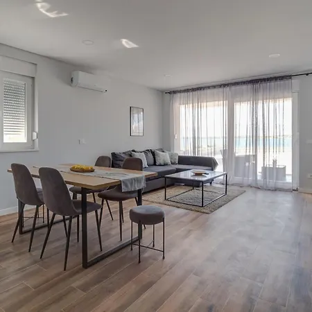 B & R Summer Breeze * Nin