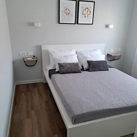 Apartman B & R Summer Breeze Nin